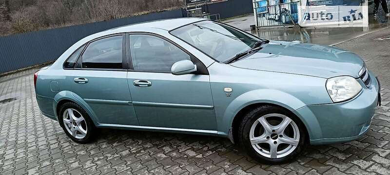 Седан Chevrolet Lacetti 2006 в Иршаве