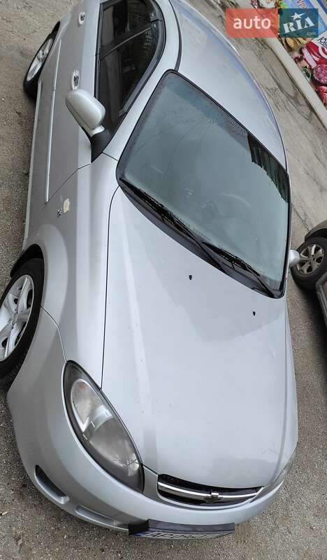 Хэтчбек Chevrolet Lacetti 2004 в Запорожье