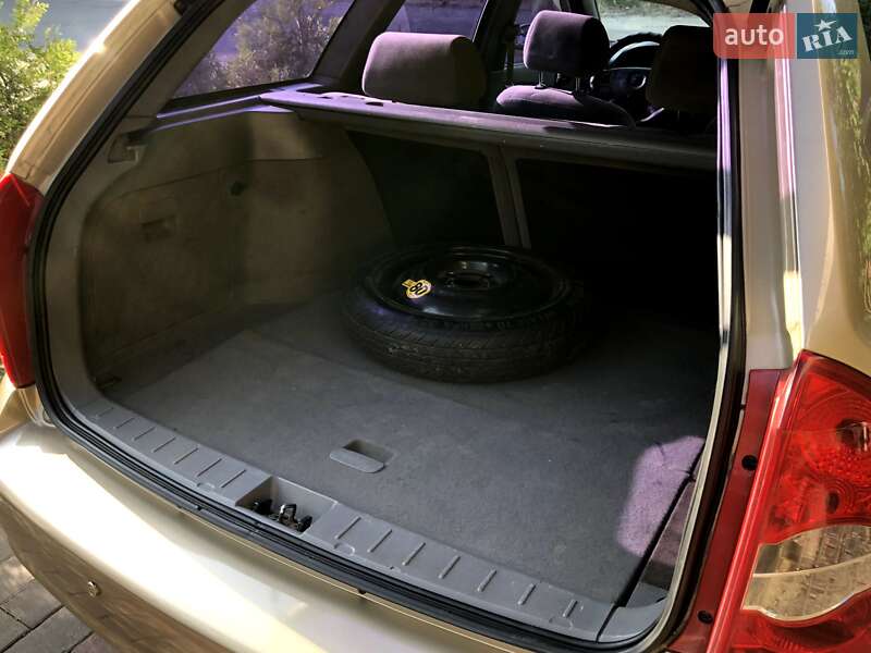 Универсал Chevrolet Lacetti 2010 в Броварах фото 10 Универсал Chevrolet Lacetti 2010 в Броварах