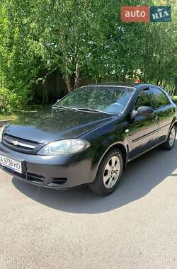 Хэтчбек Chevrolet Lacetti 2008 в Ровно