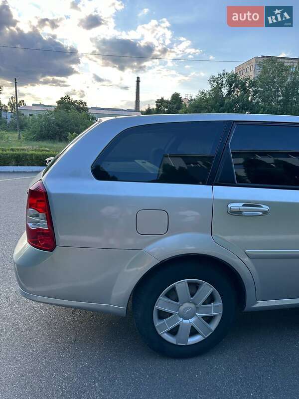 Универсал Chevrolet Lacetti 2008 в Киеве