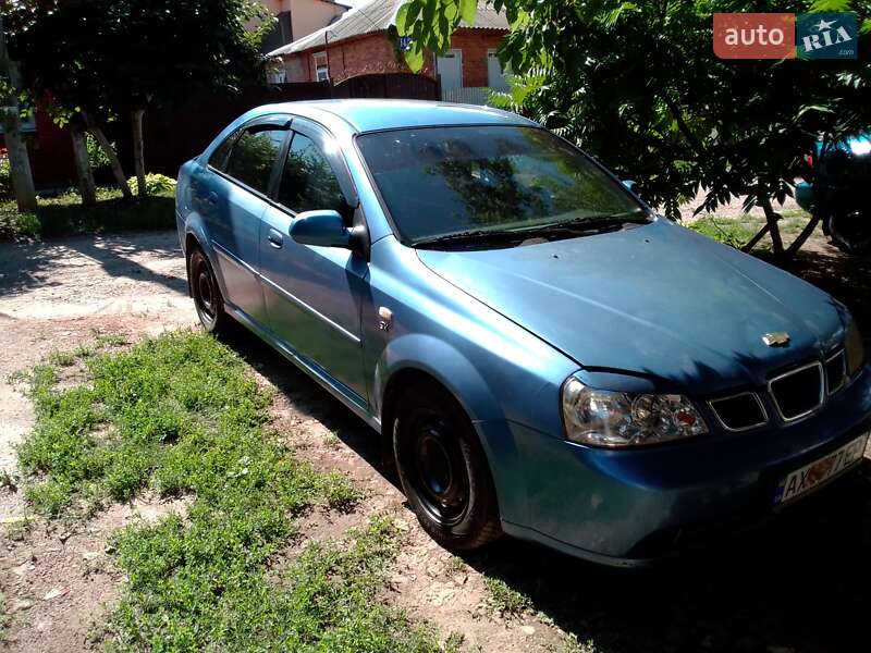 Седан Chevrolet Lacetti 2004 в Харкові
