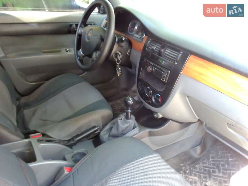 Седан Chevrolet Lacetti 2004 в Харкові