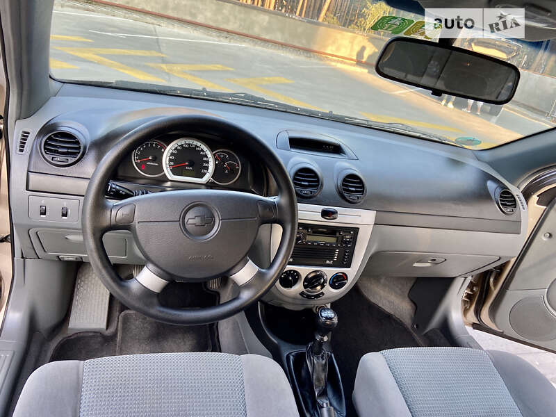Универсал Chevrolet Lacetti 2009 в Киеве