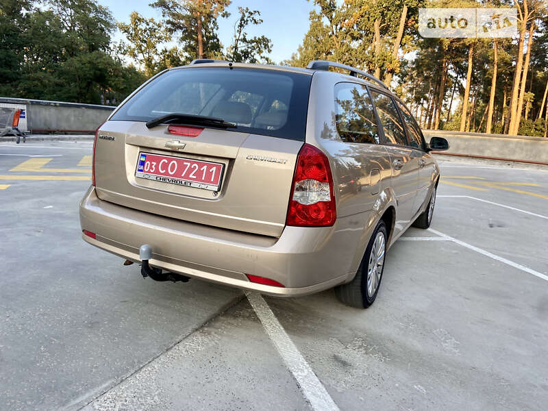 Универсал Chevrolet Lacetti 2009 в Киеве