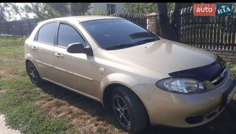 Хетчбек Chevrolet Lacetti 2010 в Черкасах