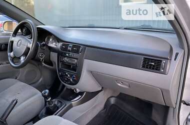 Седан Chevrolet Lacetti 2011 в 