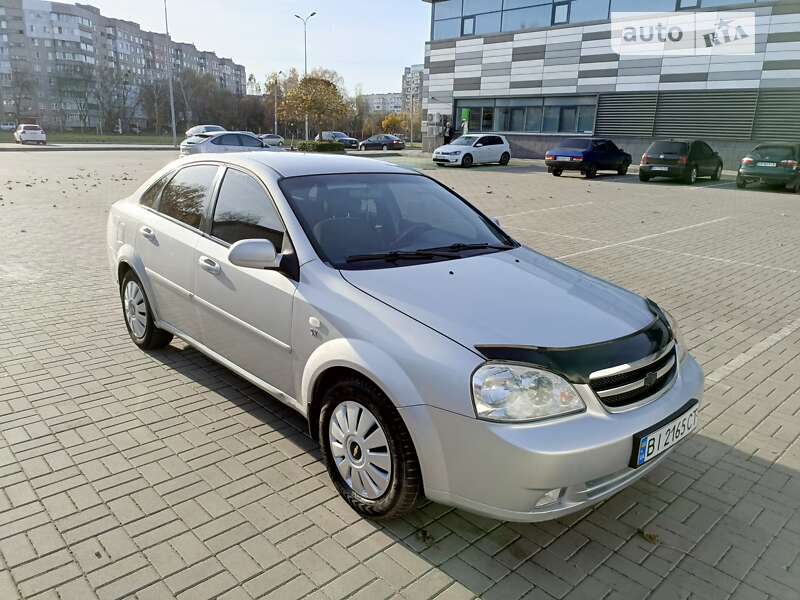 Chevrolet Lacetti, г/в на madarabeauty.ru