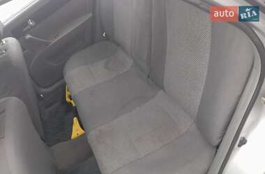 Седан Chevrolet Lacetti 2004 в Прилуках