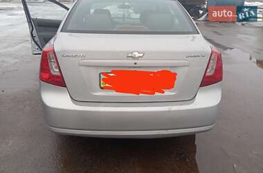 Седан Chevrolet Lacetti 2004 в Прилуках