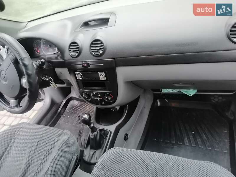Универсал Chevrolet Lacetti 2005 в Ладыжине