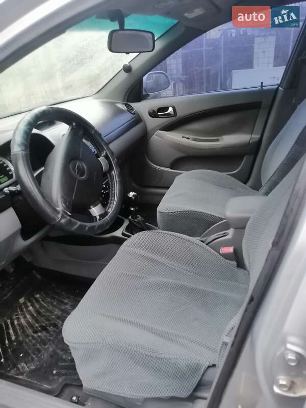 Универсал Chevrolet Lacetti 2005 в Ладыжине