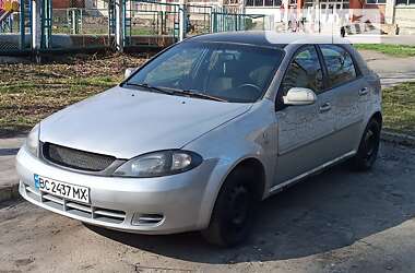 Хэтчбек Chevrolet Lacetti 2005 в Львове