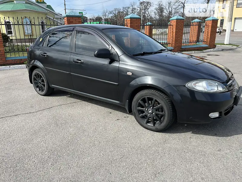 Chevrolet Lacetti 2011