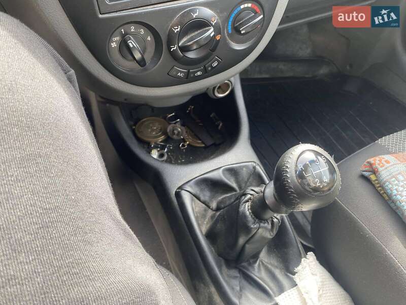 Седан Chevrolet Lacetti 2005 в Виннице