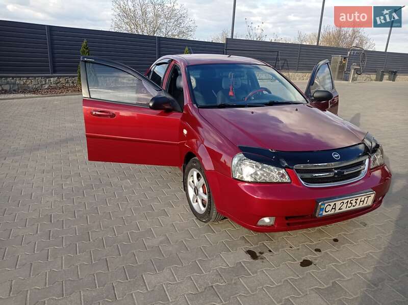 Седан Chevrolet Lacetti 2005 в Умані