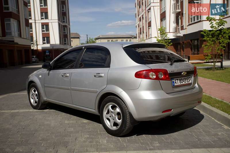 Хетчбек Chevrolet Lacetti 2007 в Івано-Франківську