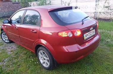 Хэтчбек Chevrolet Lacetti 2007 в Житомире