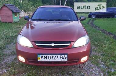 Хэтчбек Chevrolet Lacetti 2007 в Житомире