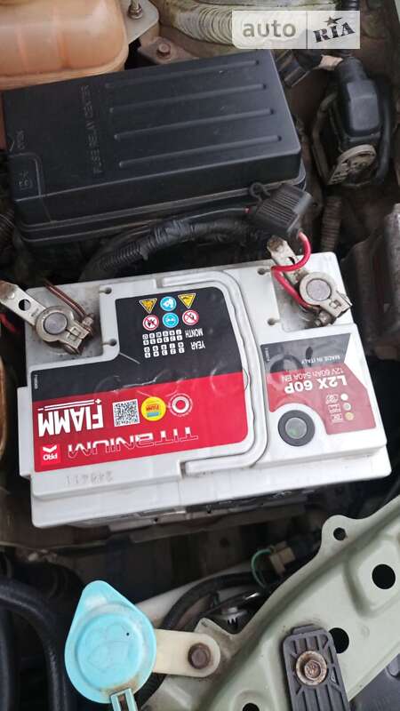 Хэтчбек Chevrolet Lacetti 2005 в Черновцах