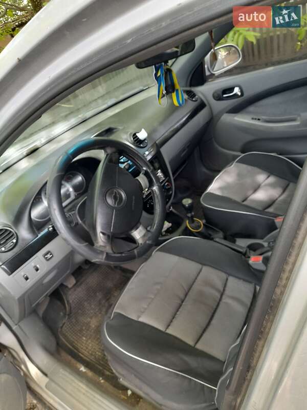 Хэтчбек Chevrolet Lacetti 2008 в Хмельницком