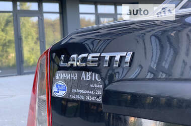 Седан Chevrolet Lacetti 2006 в Новояворовске