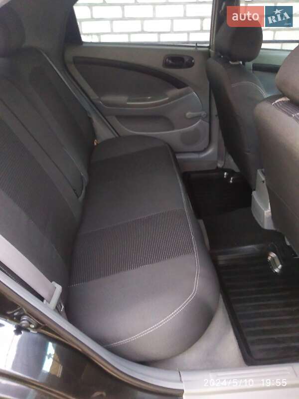 Хетчбек Chevrolet Lacetti 2007 в Новомиргороді