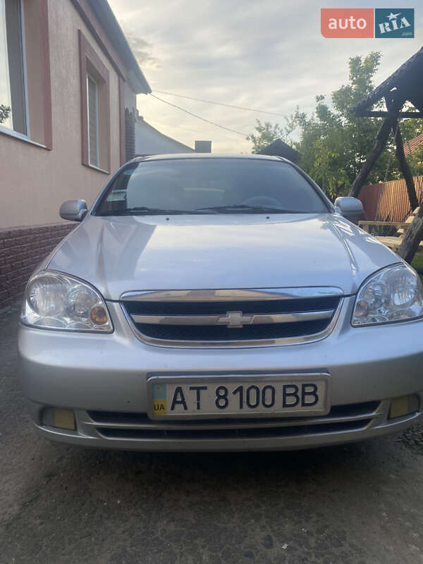 Седан Chevrolet Lacetti 2010 в Тысменице