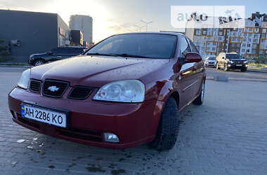 Седан Chevrolet Lacetti 2004 в Киеве