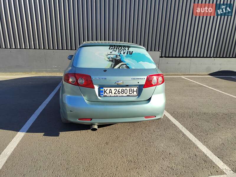 Хэтчбек Chevrolet Lacetti 2006 в Киеве