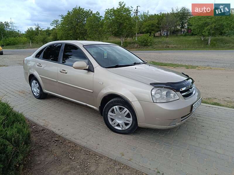 Chevrolet Lacetti 2012