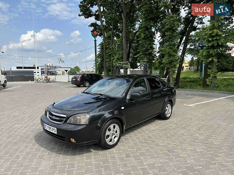 Седан Chevrolet Lacetti 2009 в Львове