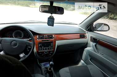 Седан Chevrolet Lacetti 2005 в Кривом Роге