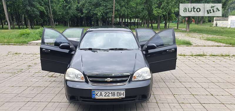 Седан Chevrolet Lacetti 2006 в Києві