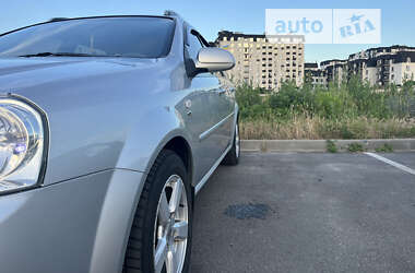 Універсал Chevrolet Lacetti 2011 в Києві