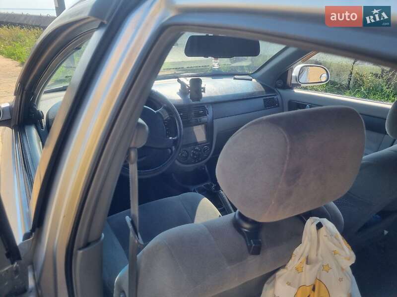 Седан Chevrolet Lacetti 2007 в Измаиле