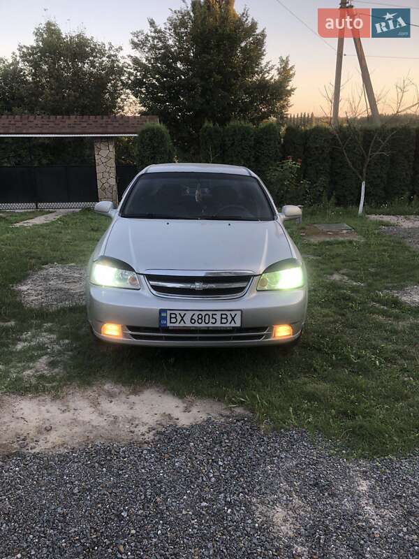 Седан Chevrolet Lacetti 2005 в Ізяславі