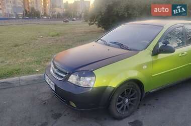 Седан Chevrolet Lacetti 2005 в Киеве