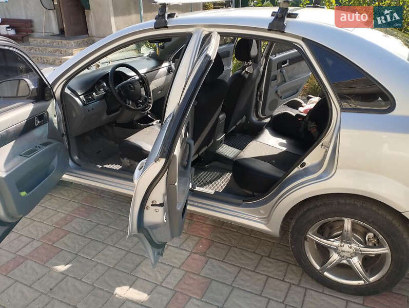 Седан Chevrolet Lacetti 2008 в Тернополі