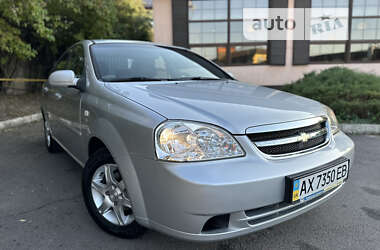 Седан Chevrolet Lacetti 2012 в Виннице