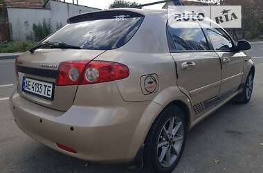 Хэтчбек Chevrolet Lacetti 2006 в Николаеве