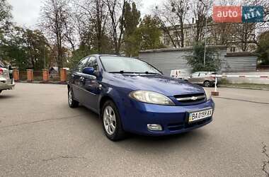 Хэтчбек Chevrolet Lacetti 2009 в Киеве