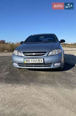 Хэтчбек Chevrolet Lacetti 2010 в Ровно