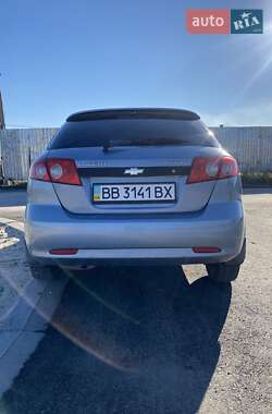 Хэтчбек Chevrolet Lacetti 2010 в Ровно