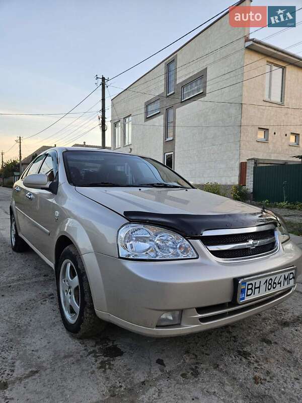 Седан Chevrolet Lacetti 2011 в Вилкове