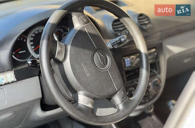 Хэтчбек Chevrolet Lacetti 2008 в 