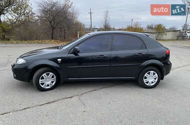 Хэтчбек Chevrolet Lacetti 2008 в Желтых Водах