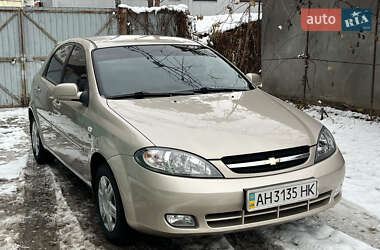 Хэтчбек Chevrolet Lacetti 2011 в Киеве