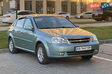 Седан Chevrolet Lacetti 2008 в Києві