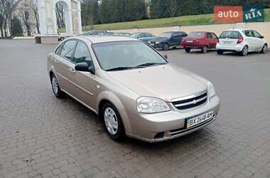 Седан Chevrolet Lacetti 2007 в Остроге